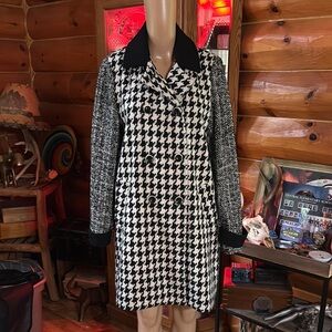 Express Black and White Pea Coat with Classic‎ Pattern